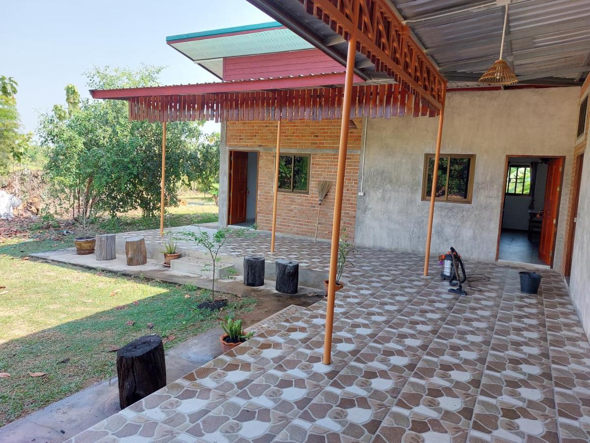 Yoga Homestay Seka Exterior photo